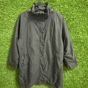 LL Bean Womens Rain Coat Jacket Medium Petite‎ black Button Front